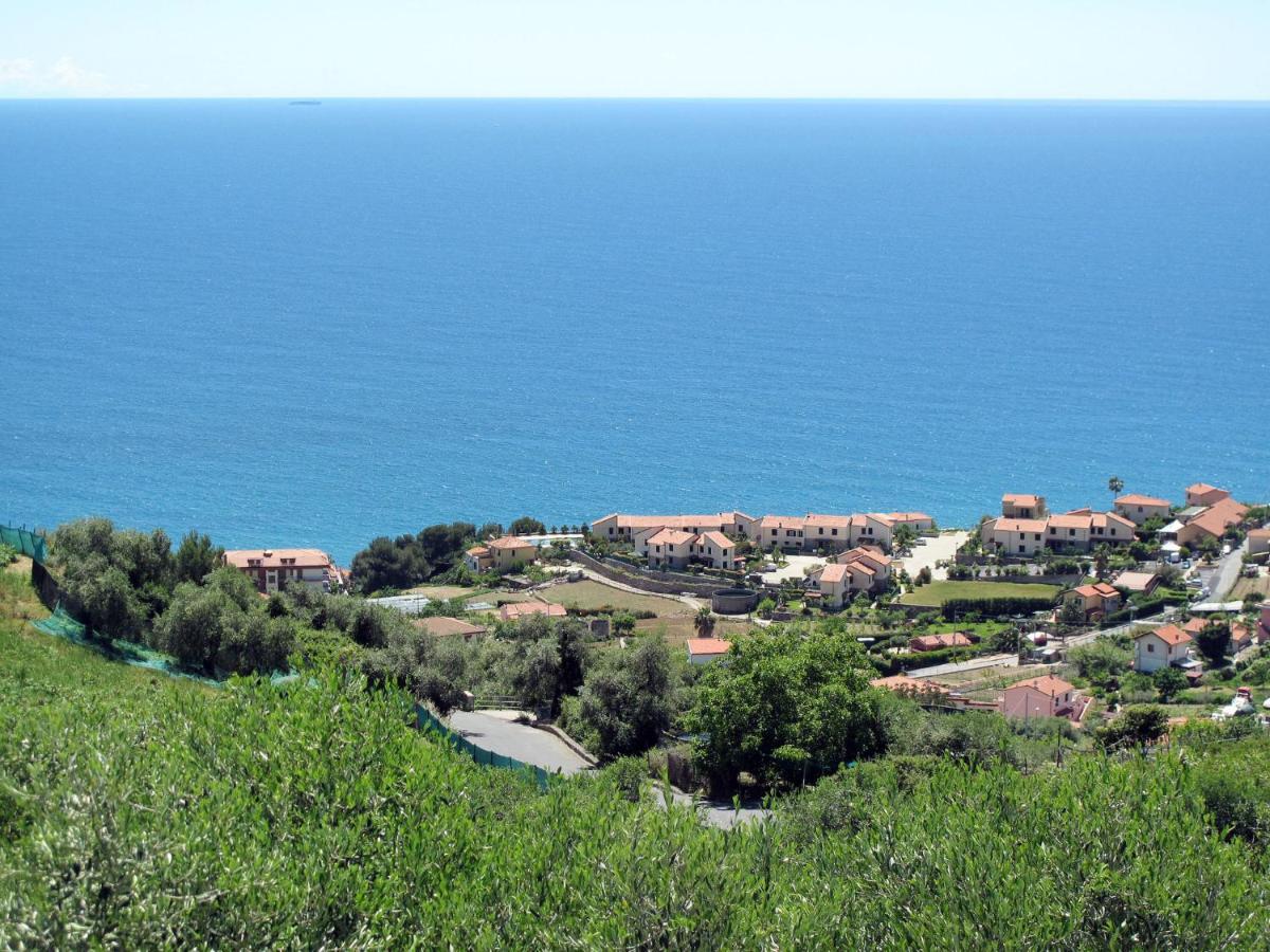 Apartment Le Margherite - Slr261 By Interhome Costarainera Εξωτερικό φωτογραφία