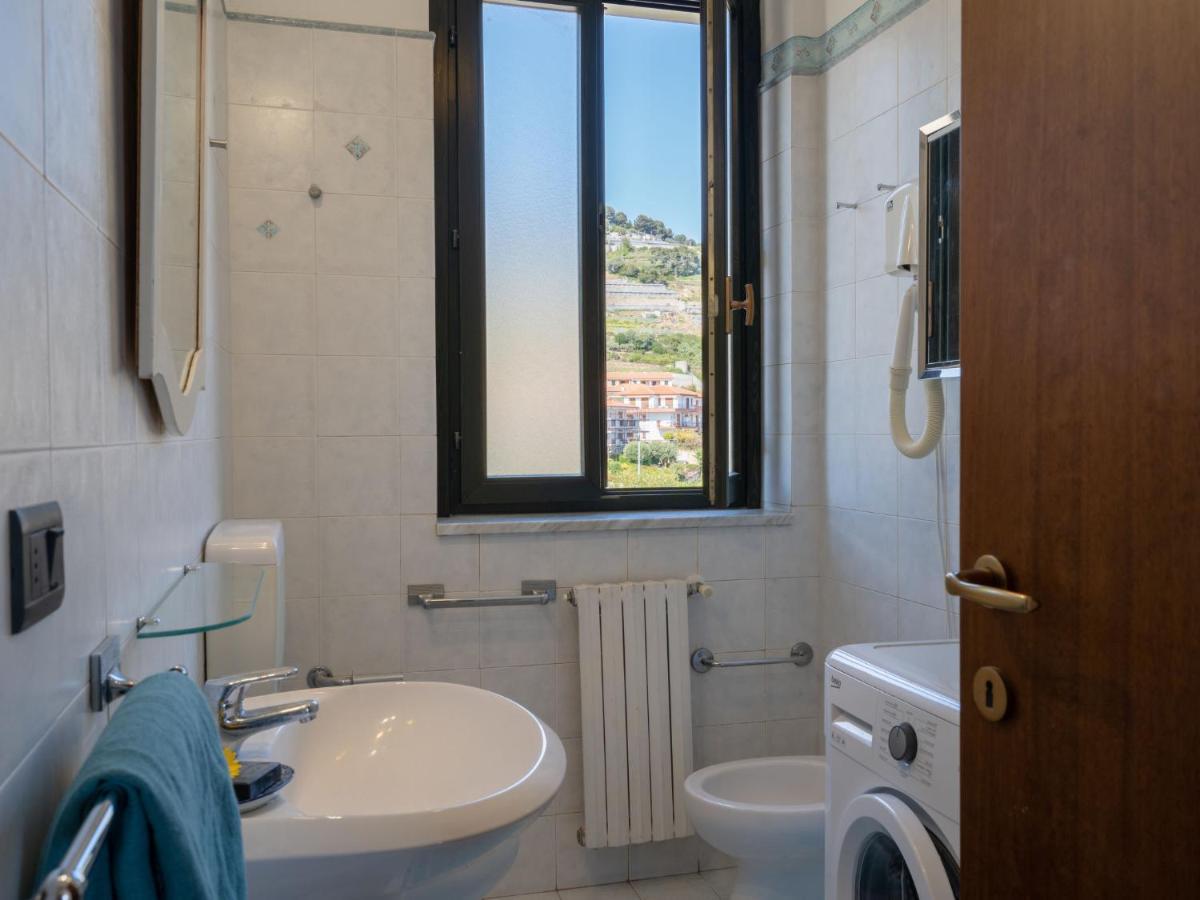 Apartment Le Margherite - Slr261 By Interhome Costarainera Εξωτερικό φωτογραφία